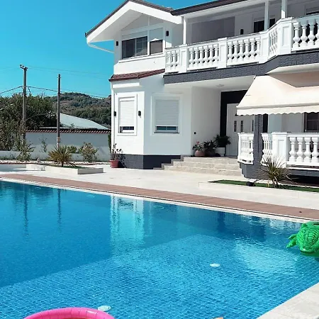 Villa Ervin Ibe