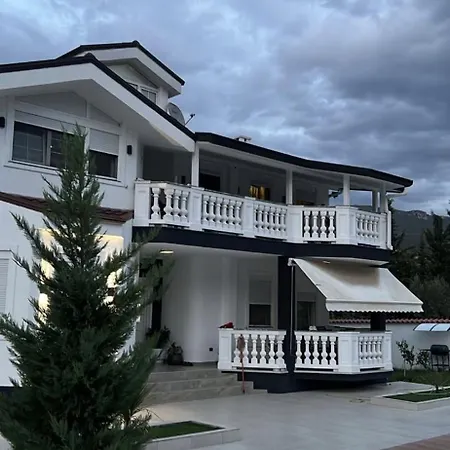 Villa Ervin Ibe